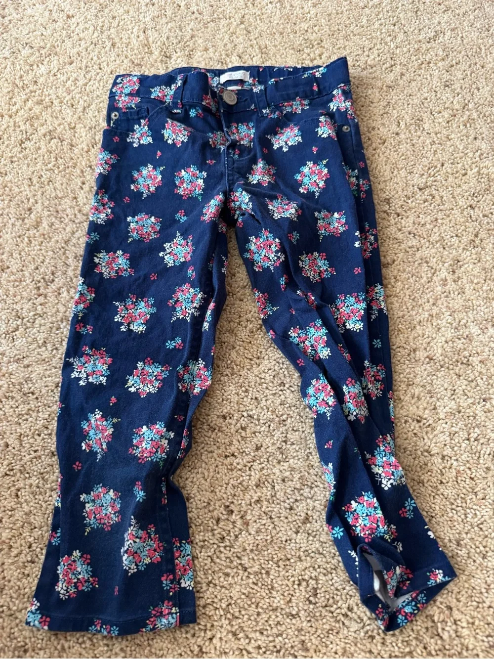 Girls blue floral jeans 👖